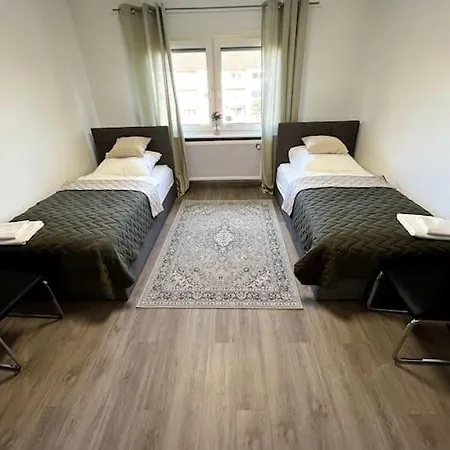 Familienwohnung Naehe Europapark, Messe, Gifiz アパート