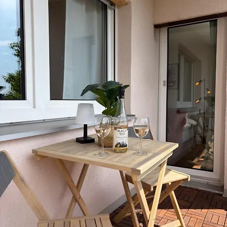 Napa Night Offenburg - Klimaanlage, Balkon, Nahe Messe & Europa-Park Apartmán Offenburg