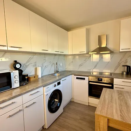 Napa Night Offenburg - Klimaanlage, Balkon, Nahe Messe & Europa-Park Apartmán *