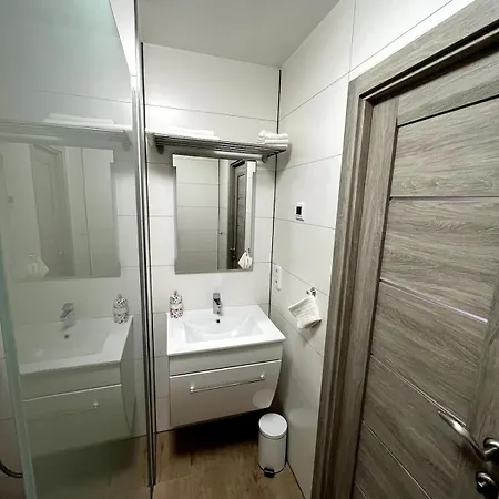 Apartmán Napa Night Offenburg - Klimaanlage, Balkon, Nahe Messe & Europa-Park Offenburg
