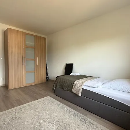 شقة Napa Night Offenburg - Parkplatz, Balkon, Nahe Messe & Europa-Park اوفنبرغ