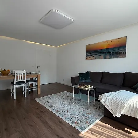 Napa Night - Parkplatz, Balkon, Nahe Messe & Europa-park *