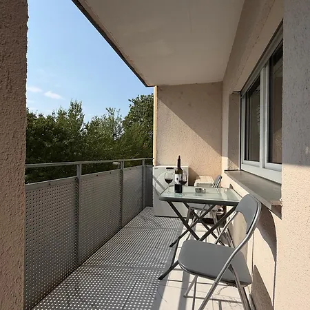 Napa Night - Parkplatz, Balkon, Nahe Messe & Europa-park オフェンブルク